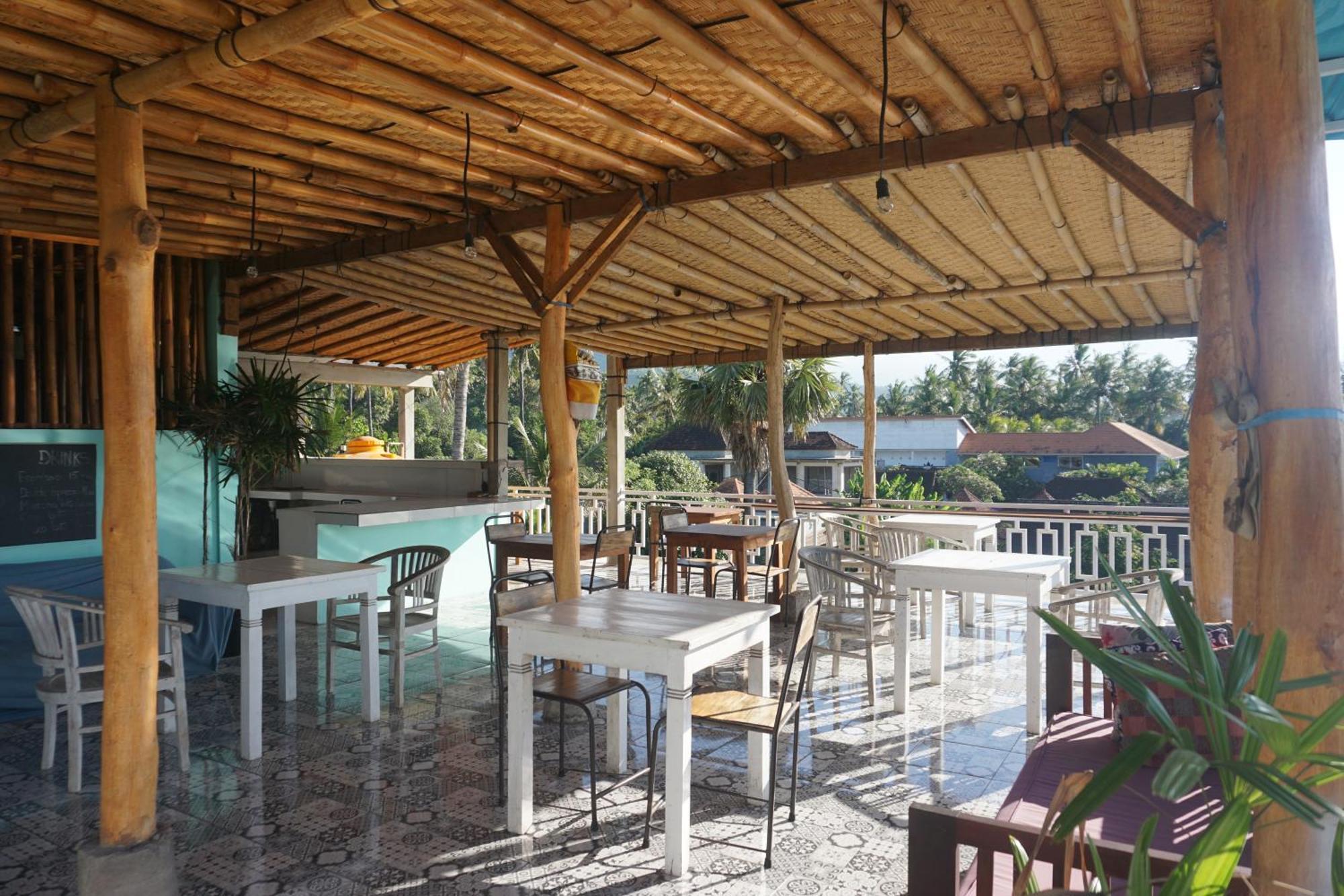 Black Sand Hostel Amed מראה חיצוני תמונה