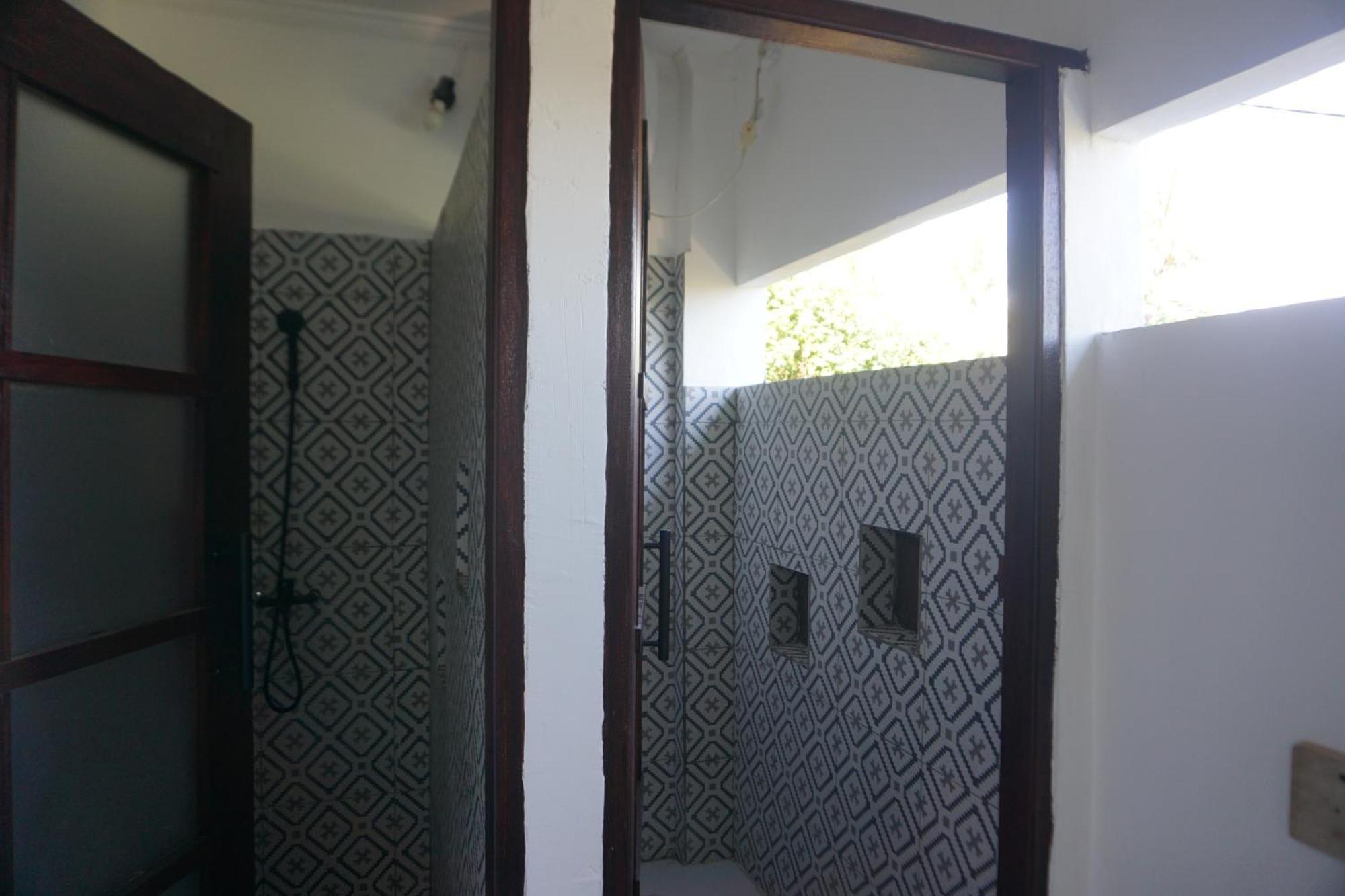 Black Sand Hostel Amed מראה חיצוני תמונה
