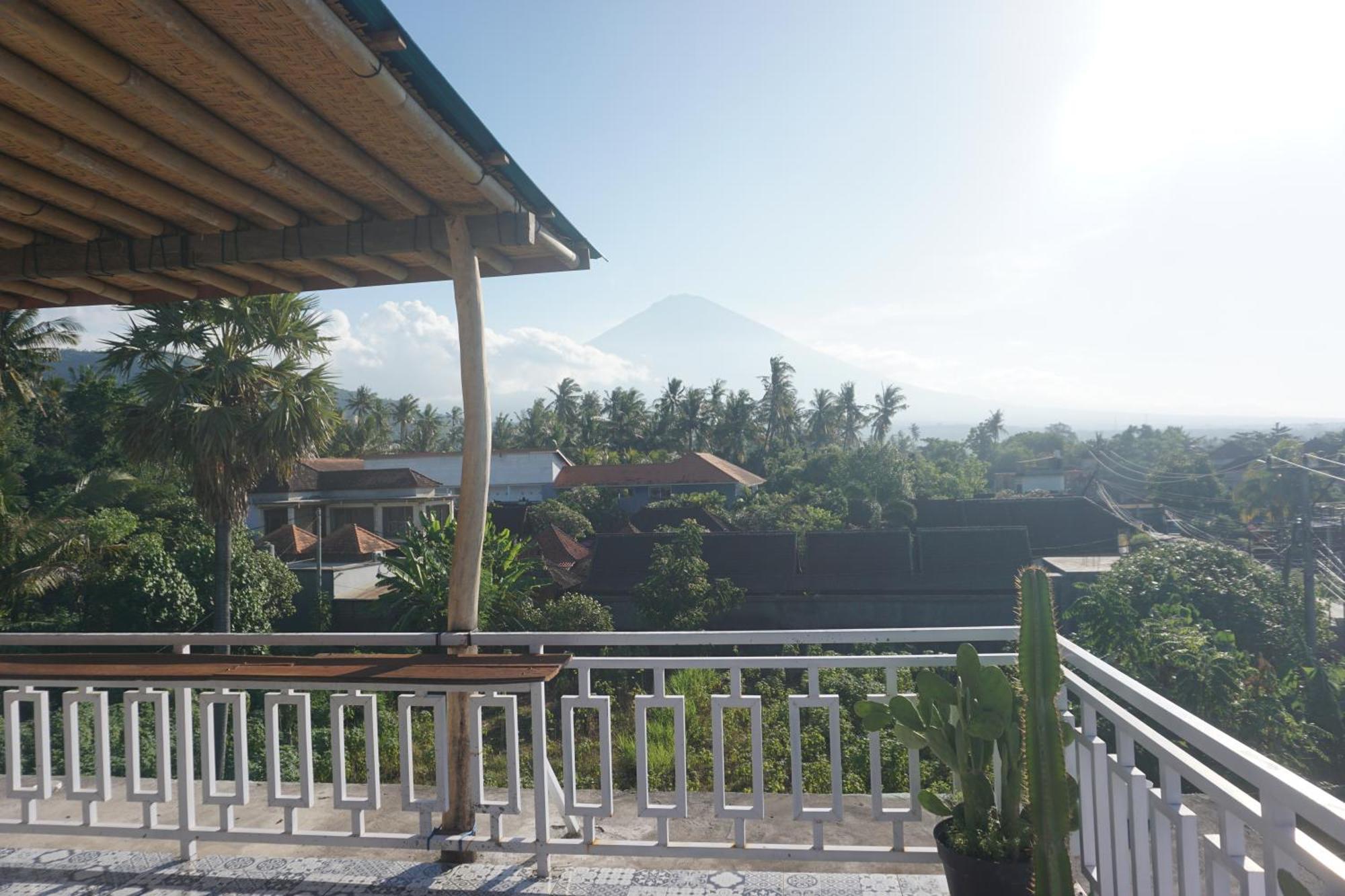 Black Sand Hostel Amed מראה חיצוני תמונה