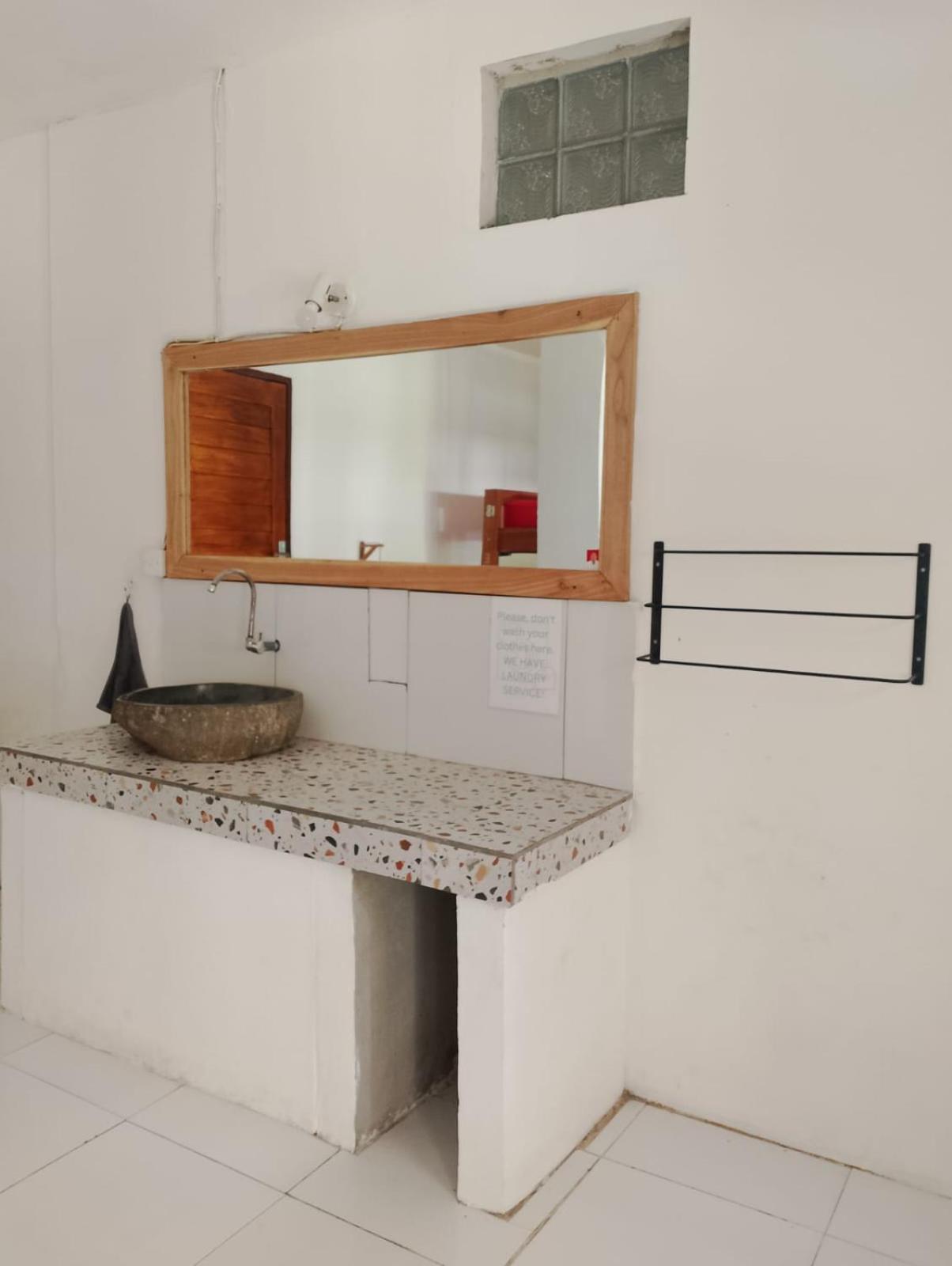 Black Sand Hostel Amed מראה חיצוני תמונה